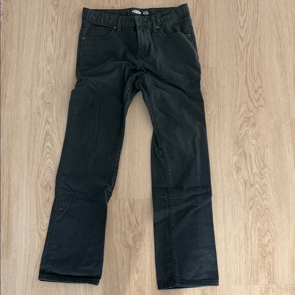 Classic Straight-Leg Jeans